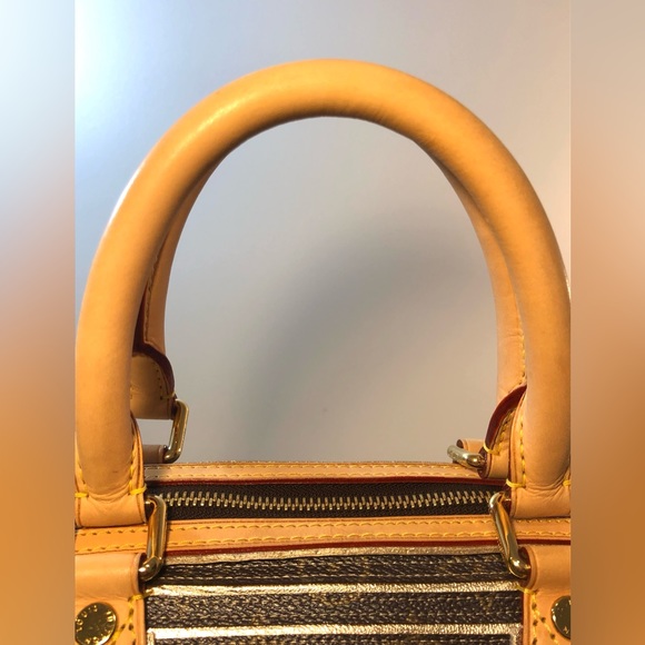 Louis Vuitton Limited Edition Speedy 30 Argent - Rare Find - Picture 12 of 16